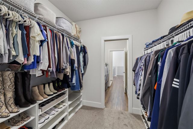 706 NE 57th Street, Ankeny, IA 50021