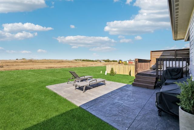 706 NE 57th Street, Ankeny, IA 50021