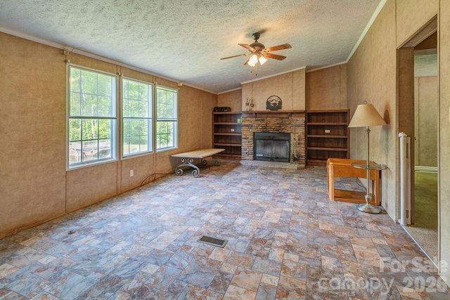 248 Blackberry Inn Road, Weaverville, NC 28787
