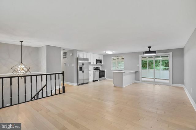 19320 POINSETTA CT, Gaithersburg, MD 20879