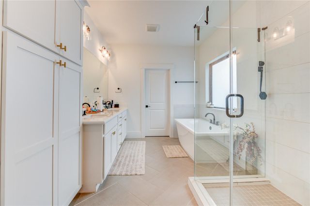 3515 Huntsford Drive, Houston, TX 77008