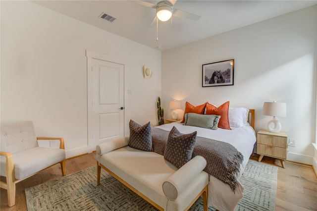 3515 Huntsford Drive, Houston, TX 77008