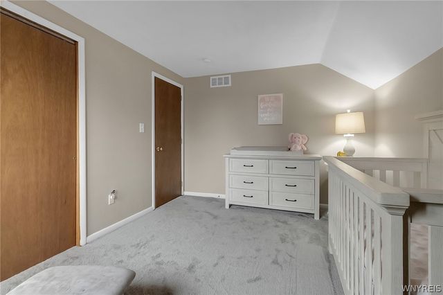 6727 Campbell Boulevard, Pendleton, NY 14094