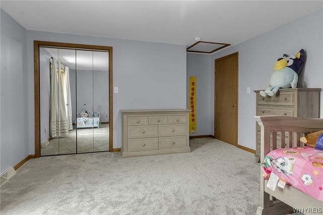 6727 Campbell Boulevard, Pendleton, NY 14094