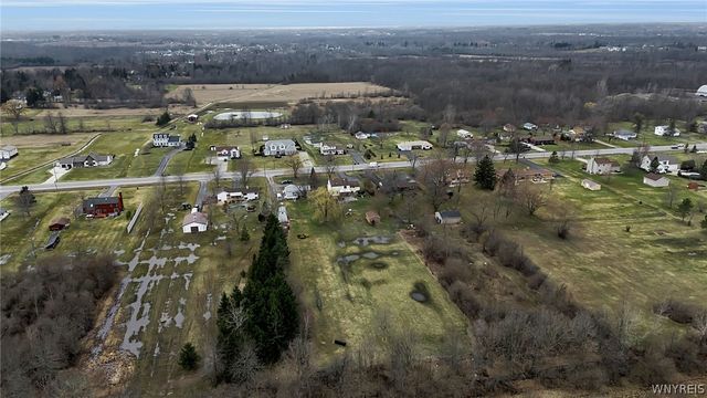 6727 Campbell Boulevard, Pendleton, NY 14094