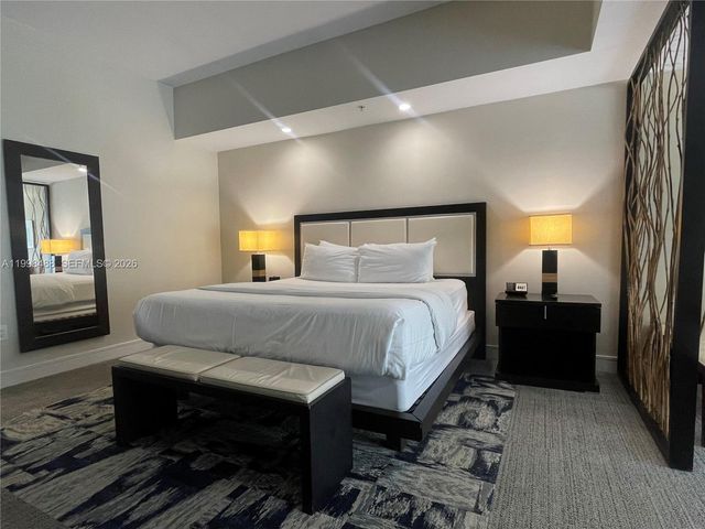 5300 NW 87th Ave 1103, Doral, FL 33178