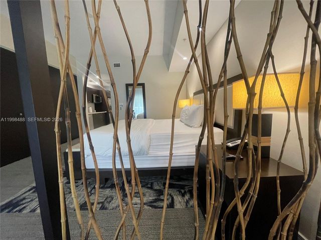 5300 NW 87th Ave 1103, Doral, FL 33178