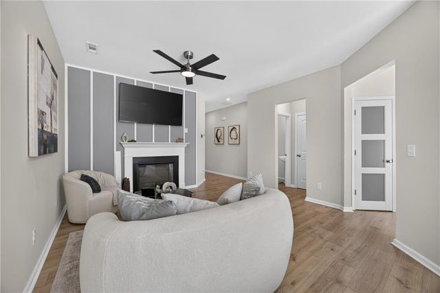 124 Chastain Way, Newnan, GA 30263