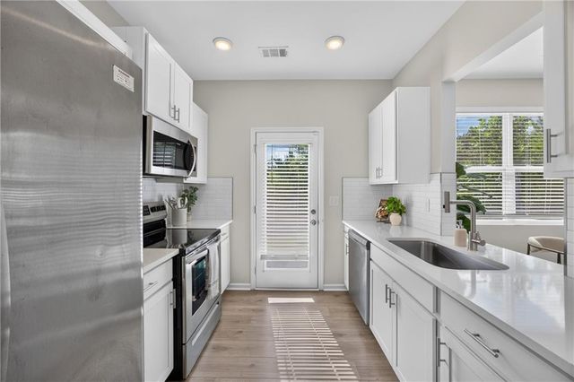 124 Chastain Way, Newnan, GA 30263