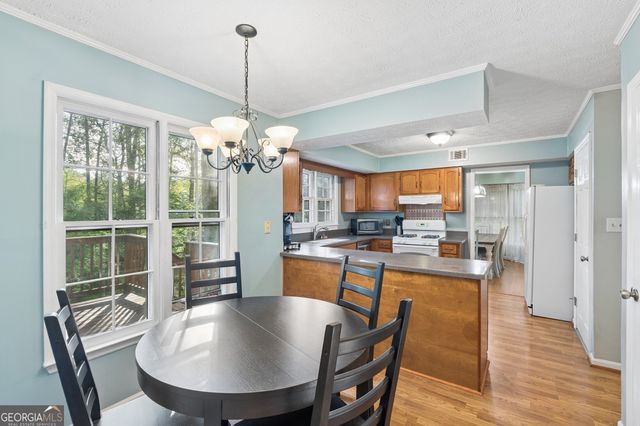 1880 Whispering Willow Way SW, Lilburn, GA 30047