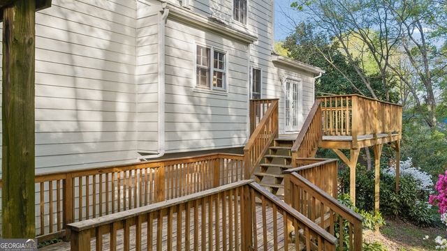 1880 Whispering Willow Way SW, Lilburn, GA 30047