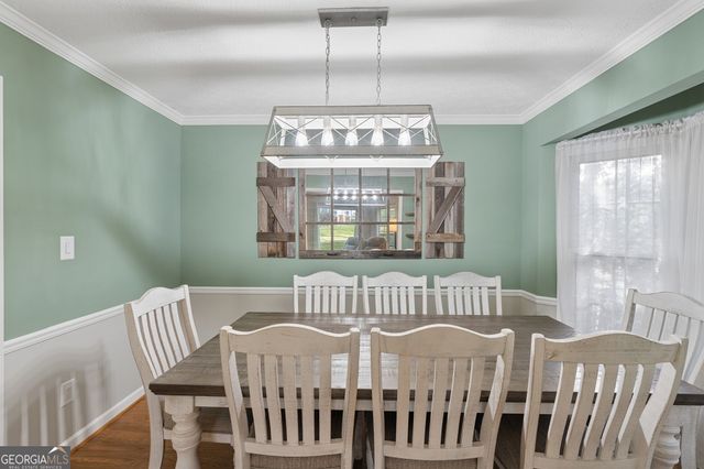 1880 Whispering Willow Way SW, Lilburn, GA 30047