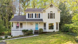 1880 Whispering Willow Way SW, Lilburn, GA 30047