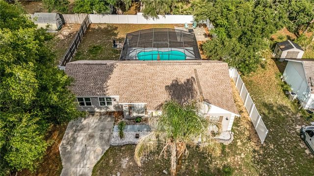 40140 PALM STREET, Lady Lake, FL 32159