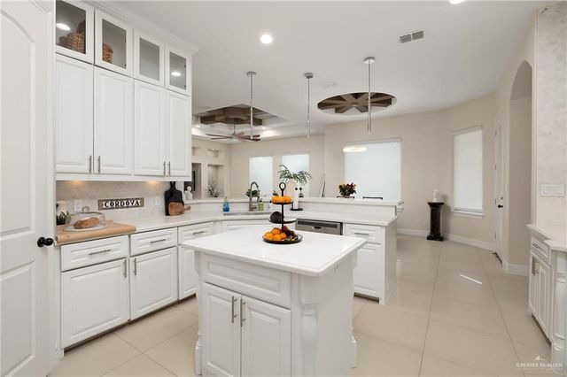 412 Warbler Avenue, Mcallen, TX 78504