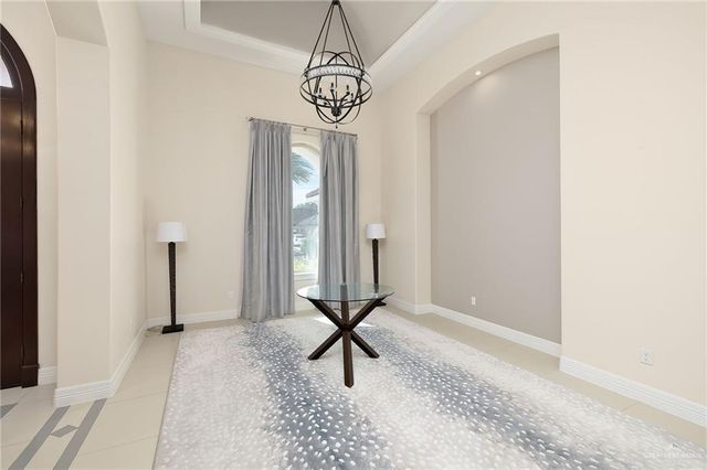 412 Warbler Avenue, Mcallen, TX 78504