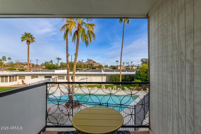 3270 E CAMELBACK Road 213, Phoenix, AZ 85018
