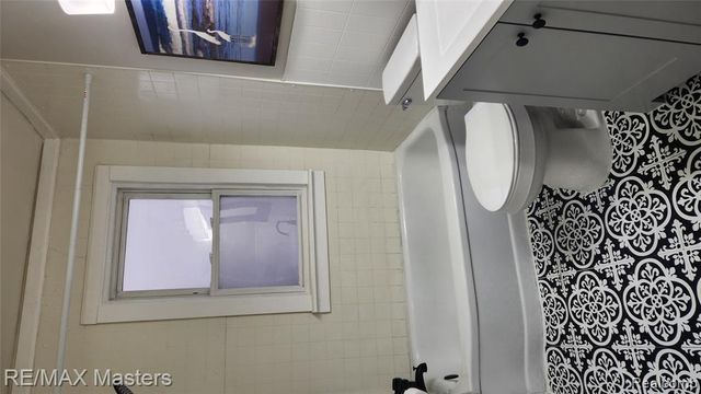 13680 Agnes Street, Southgate, MI 48195