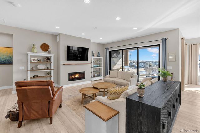 2104 Bellcove Drive, Castle Pines, CO 80108