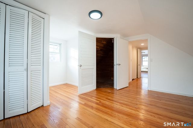 20 Oak Ridge Gate, Danbury, CT 06810