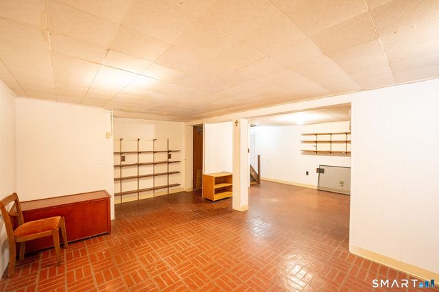 20 Oak Ridge Gate, Danbury, CT 06810