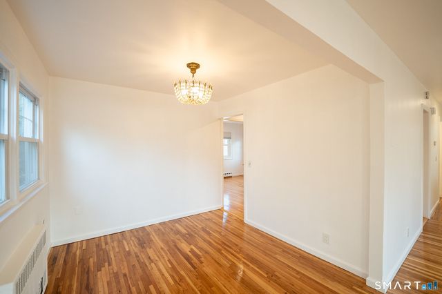 20 Oak Ridge Gate, Danbury, CT 06810