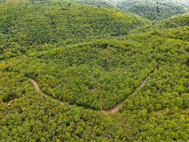 2190 Plant Church Road, Clinton, AR 72031