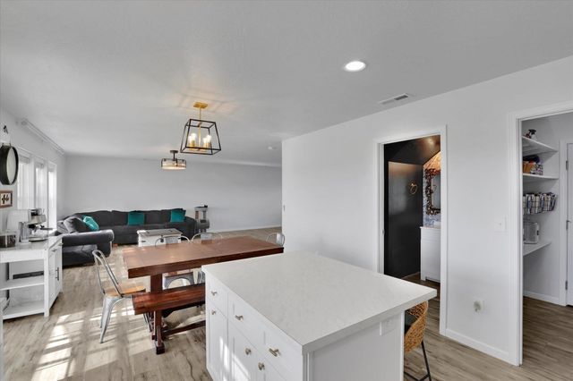 7508 S Dour St, Cheney, WA 99004