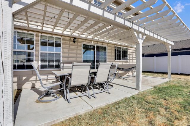 7508 S Dour St, Cheney, WA 99004