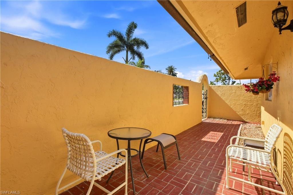 180 Harrison RD 3, NAPLES, FL 34112 — photo 3