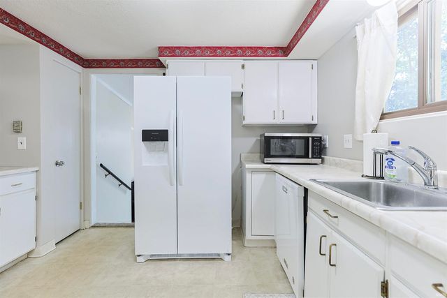 17305 Fergus Drive, South Bend, IN 46635