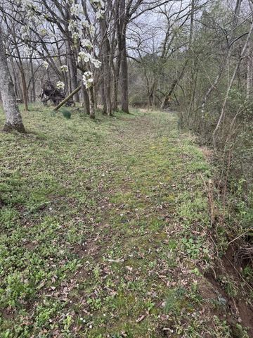 192 Hillsdale Cir, Dixon Springs, TN 37057