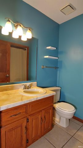 8929 DUNMORE Lane, Fort Wayne, IN 46804