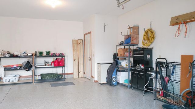 8929 DUNMORE Lane, Fort Wayne, IN 46804