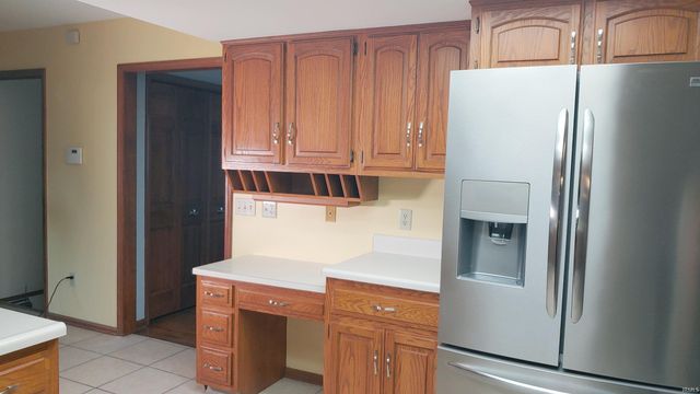 8929 DUNMORE Lane, Fort Wayne, IN 46804