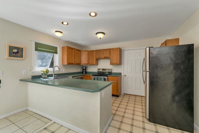 725 Shore Drive, Laconia, NH 03246