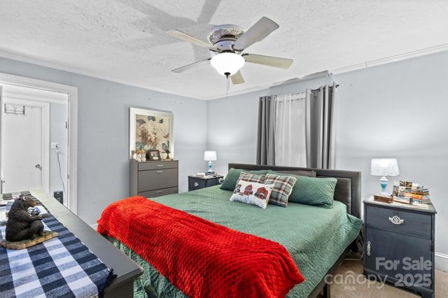 131 Loop Street, Mocksville, NC 27028