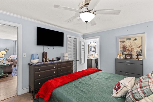 131 Loop Street, Mocksville, NC 27028