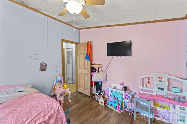 131 Loop Street, Mocksville, NC 27028