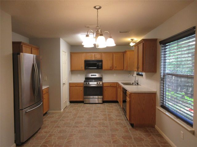 28806 Ashbrook Lane, Magnolia, TX 77355