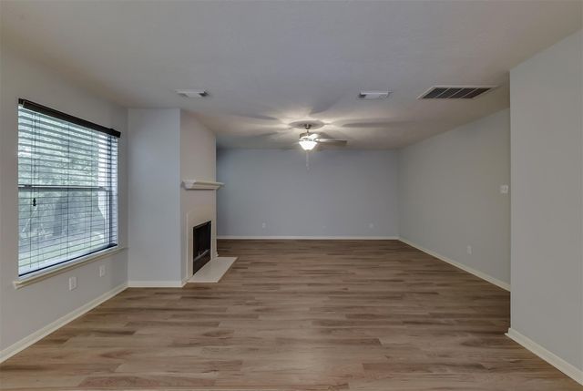 28806 Ashbrook Lane, Magnolia, TX 77355