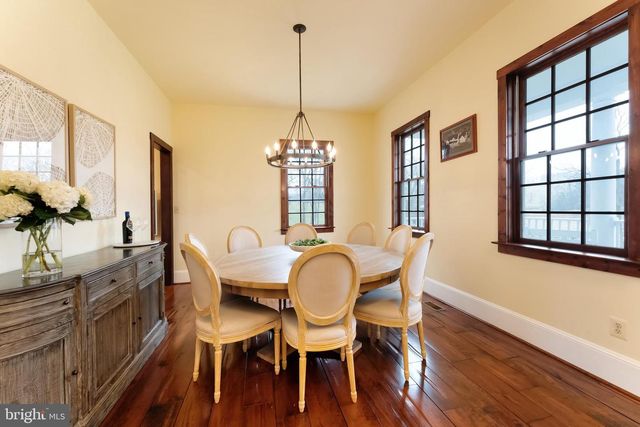 15718 OLD WATERFORD RD, Paeonian Springs, VA 20129