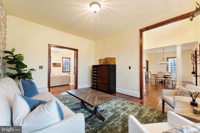 15718 OLD WATERFORD RD, Paeonian Springs, VA 20129