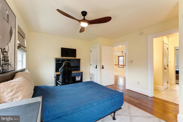 15718 OLD WATERFORD RD, Paeonian Springs, VA 20129