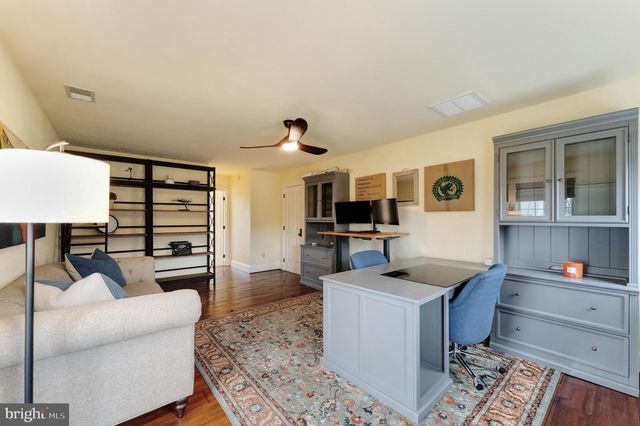 15718 OLD WATERFORD RD, Paeonian Springs, VA 20129