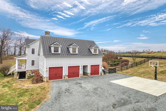 15718 OLD WATERFORD RD, Paeonian Springs, VA 20129