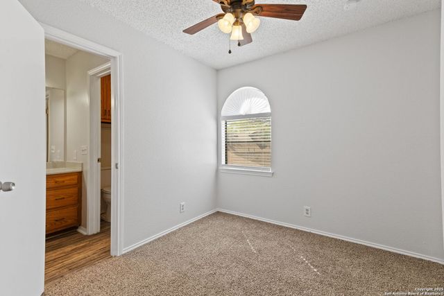 6408 Brook Cove, San Antonio, TX 78240