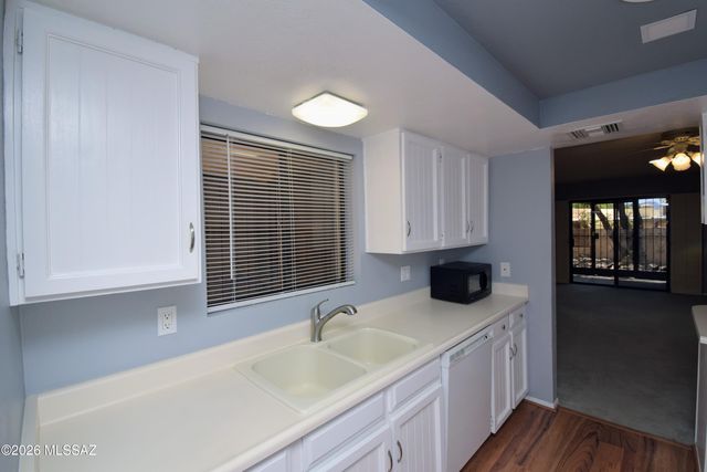 3277 W Moon Dance Way, Tucson, AZ 85741