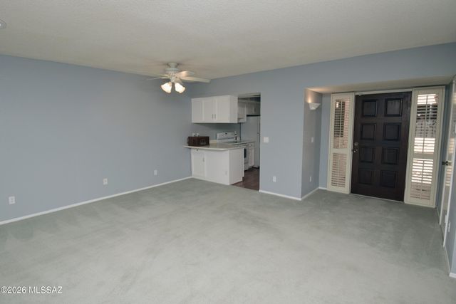 3277 W Moon Dance Way, Tucson, AZ 85741