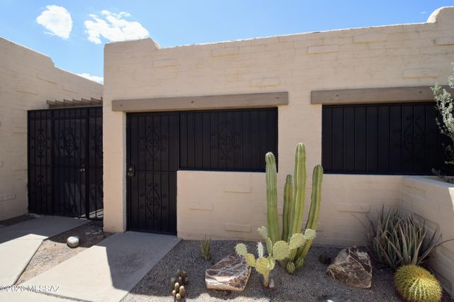3277 W Moon Dance Way, Tucson, AZ 85741